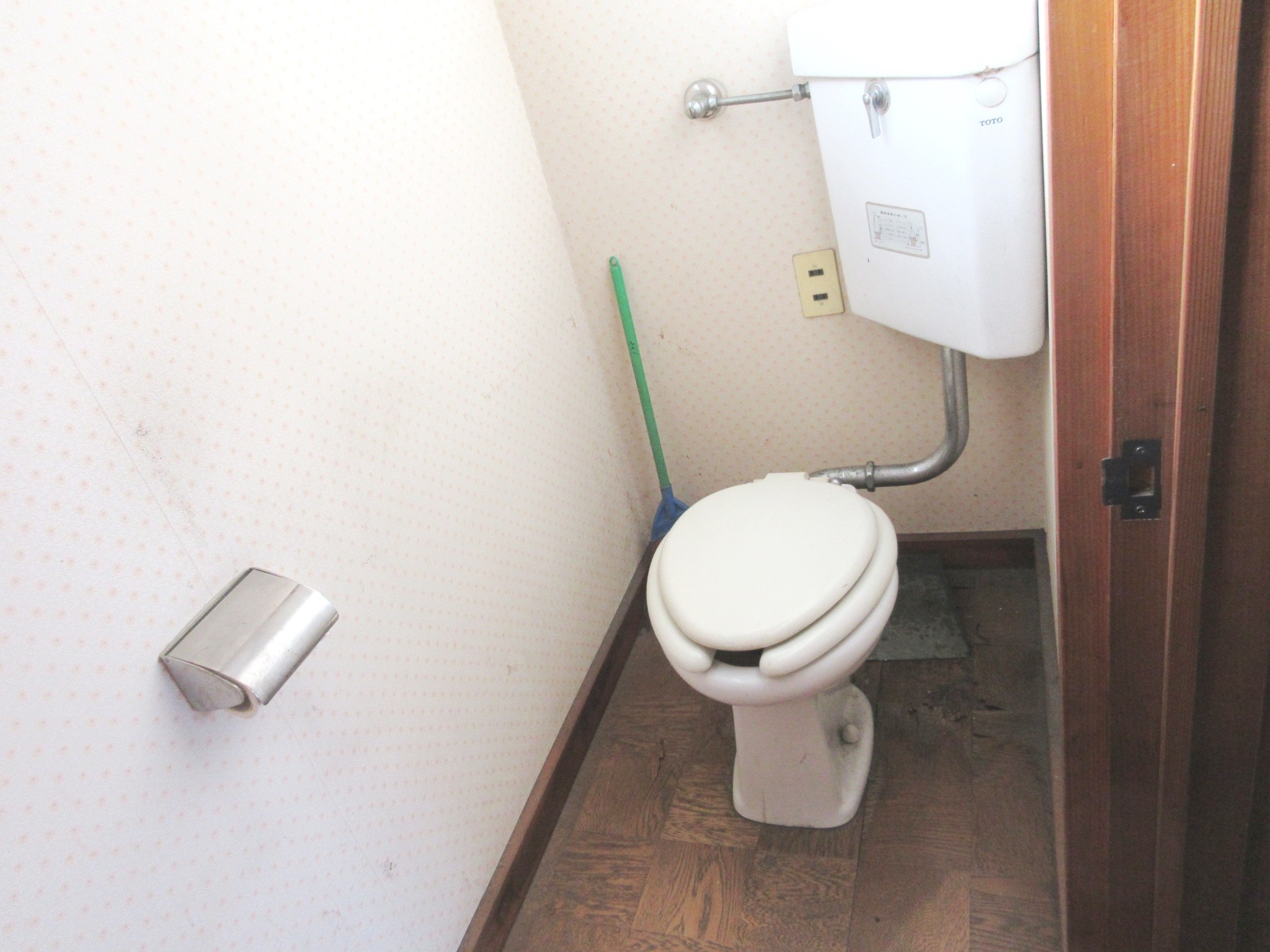 detached 片庭